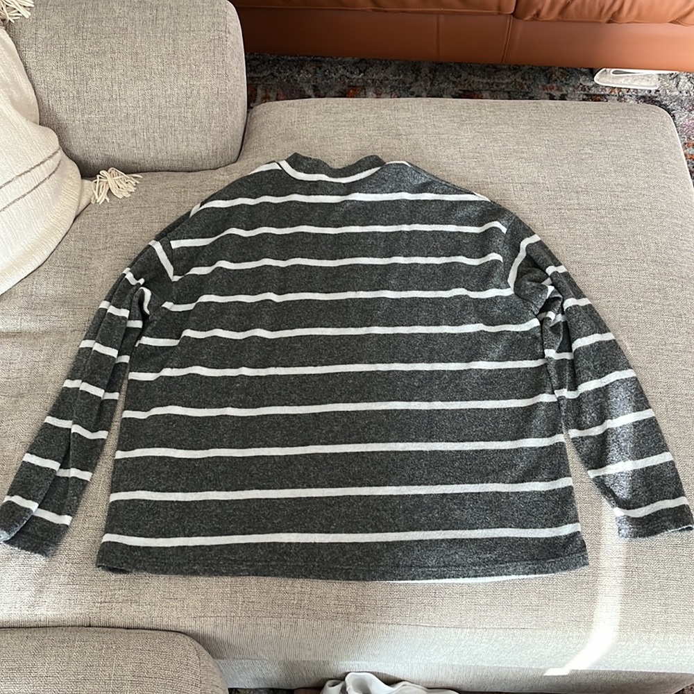 Bohme sweater, gray and white stripes, size M/L